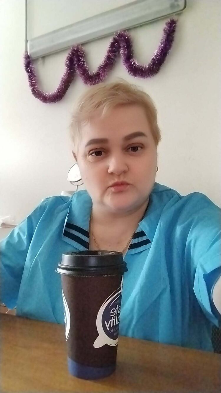  50758585  Olya, 47 ,    