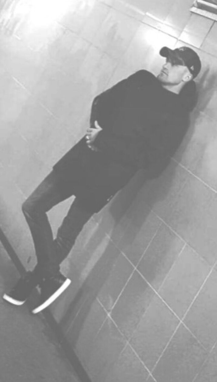  49408365  Aleks_Ander, 29 ,     
