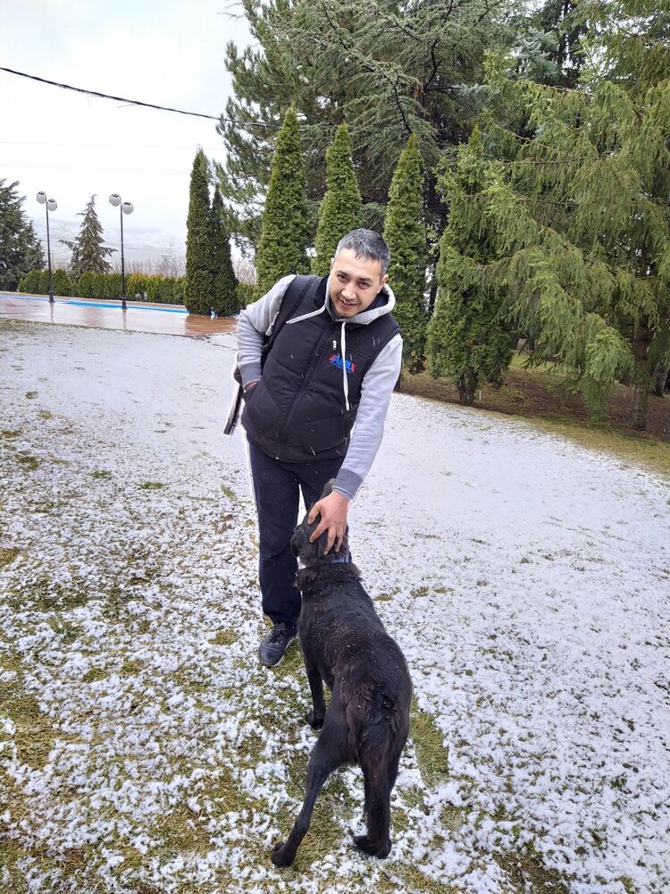  19113595  Serdar, 45 ,    