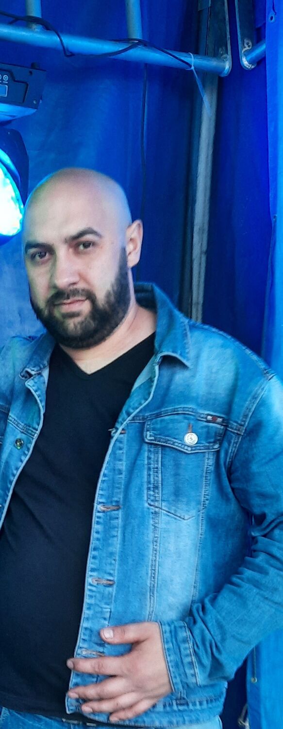  ,   Sergey, 40 ,   ,   