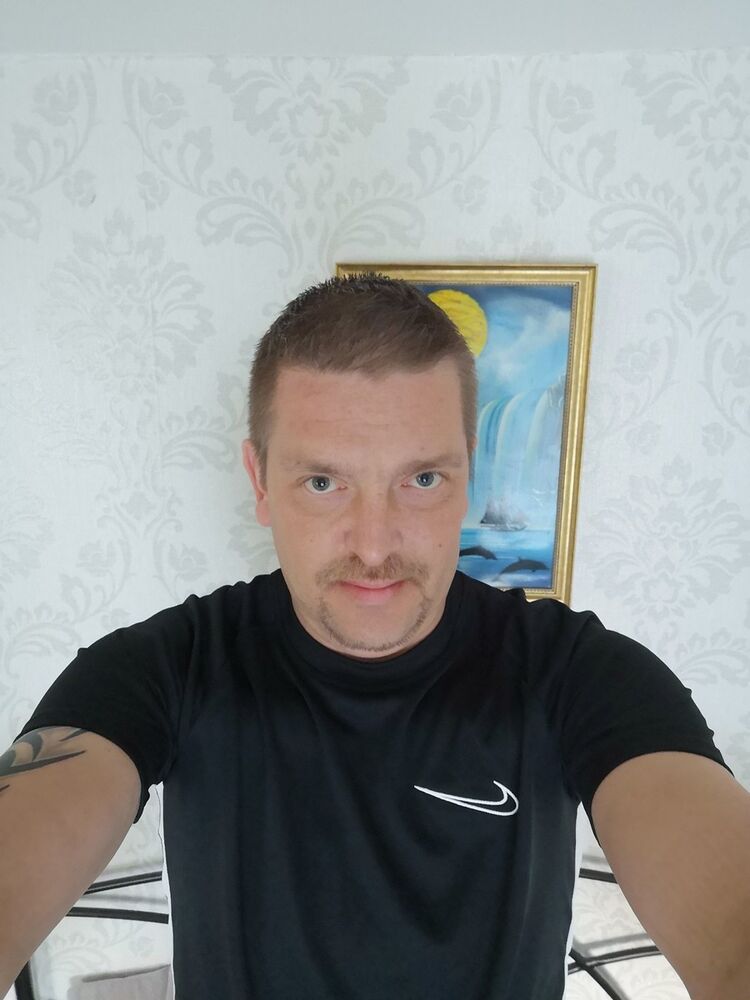  ,   Aleksandr, 42 ,   ,   , c 