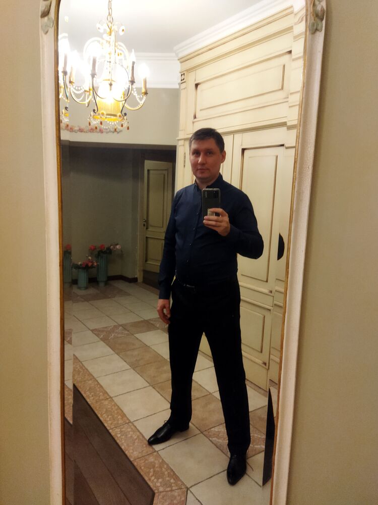 ���������� ������, ���� ������� Follow me, 46 ���, ������������ ��� ����� � ���������, c�������� ���������