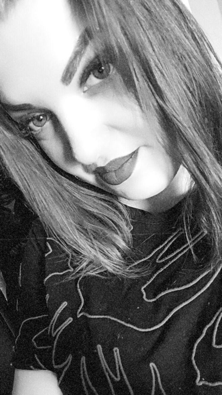  ,   Ekaterina, 23 ,  