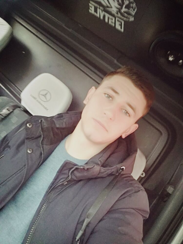  15581125  Sasha, 28 ,    