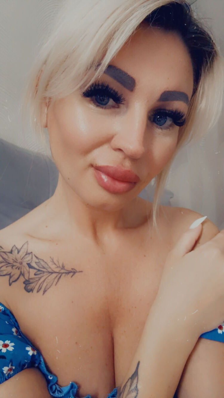  51284835  Elena, 39 ,    