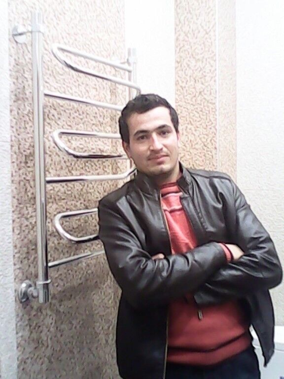  8804135  Hamroev, 32 ,    