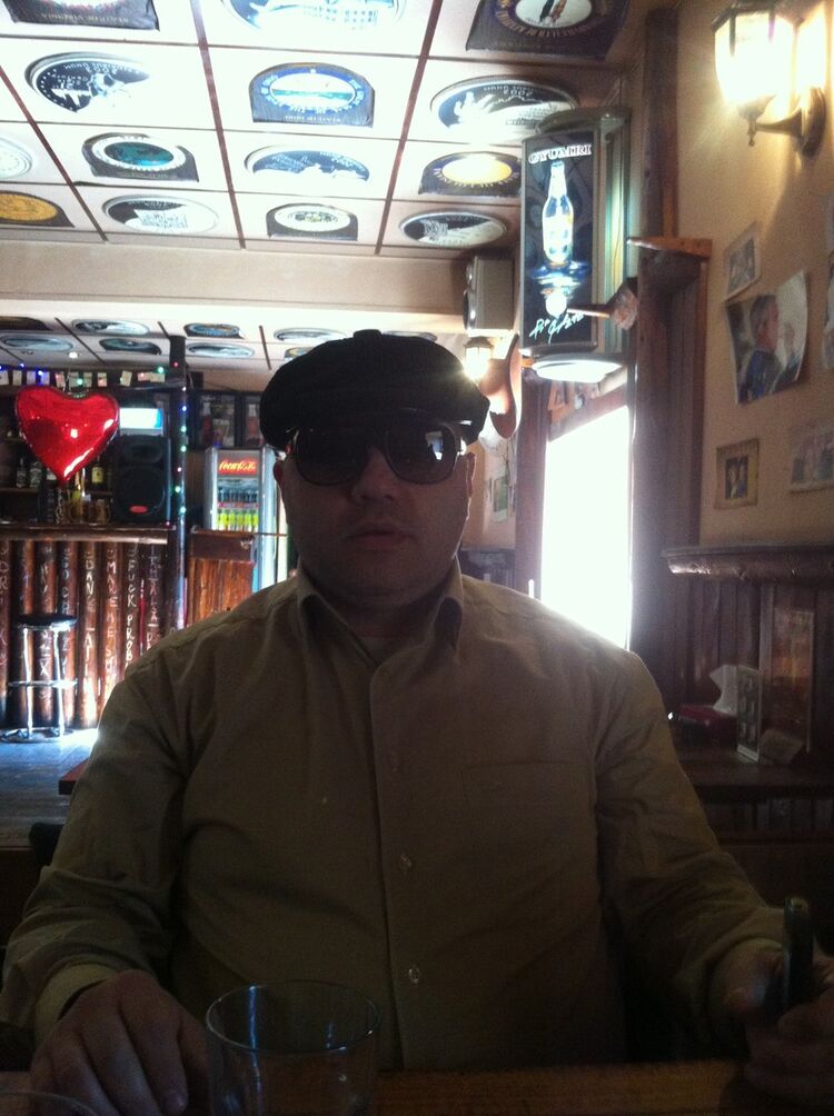  6469025  Suren, 48 ,    