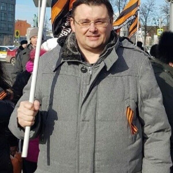  49531055  Roman, 51 ,    