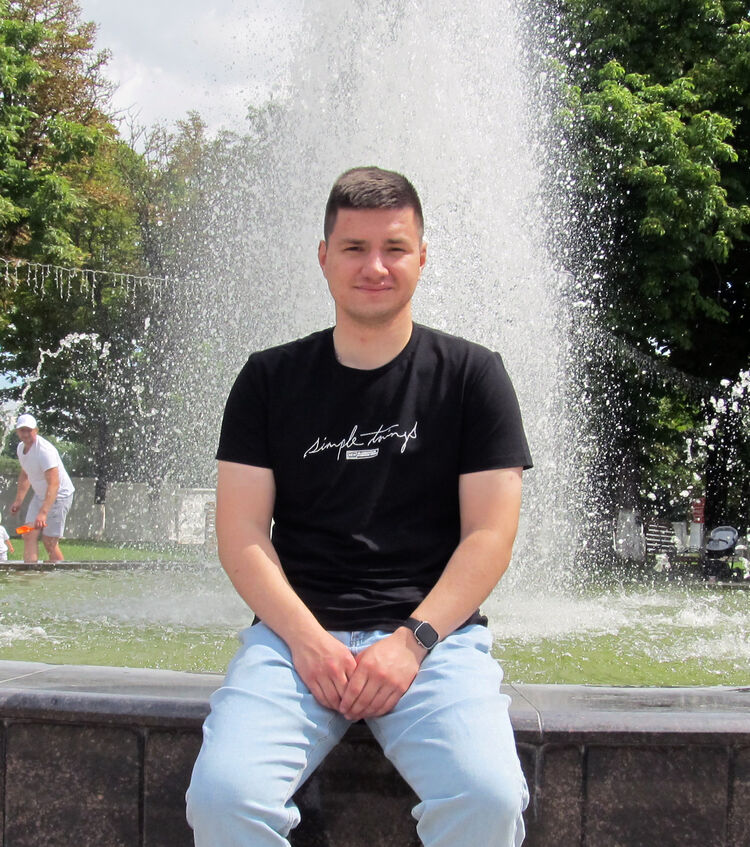  45002665  Slava, 23 ,    