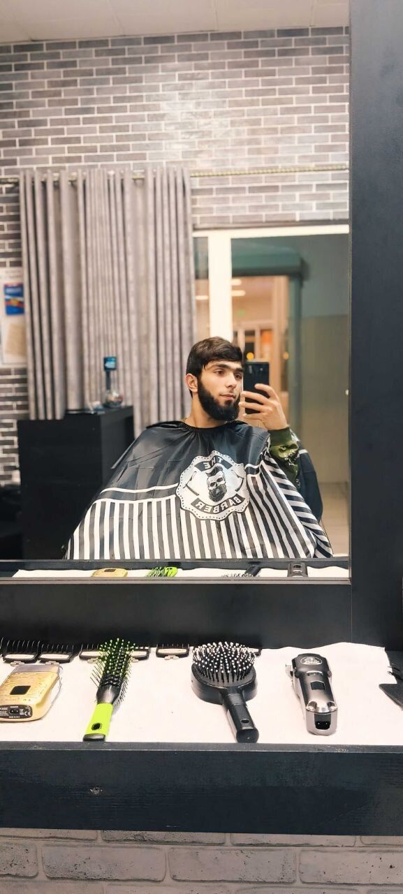  ,   Ali, 21 ,   ,   