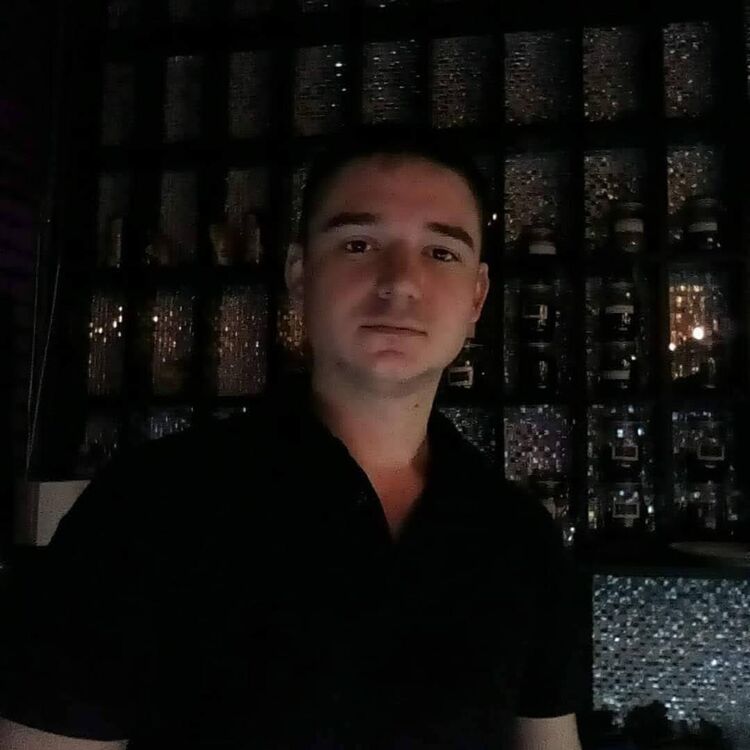  32922645  , 35 ,    
