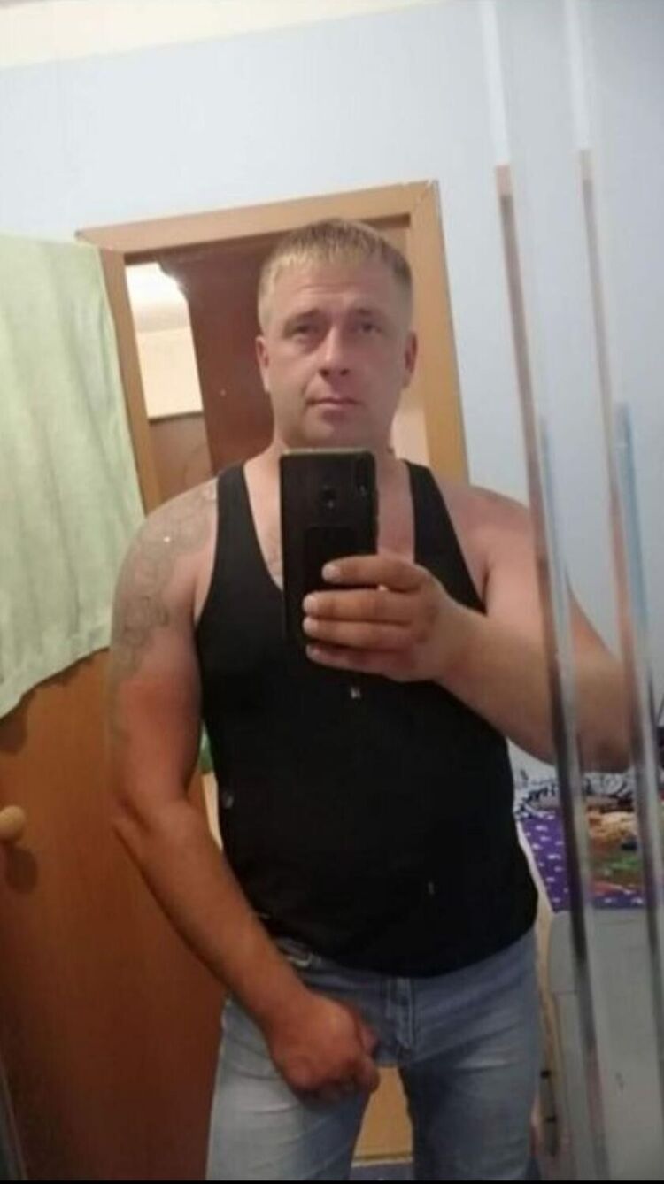  28310545  , 40 ,    