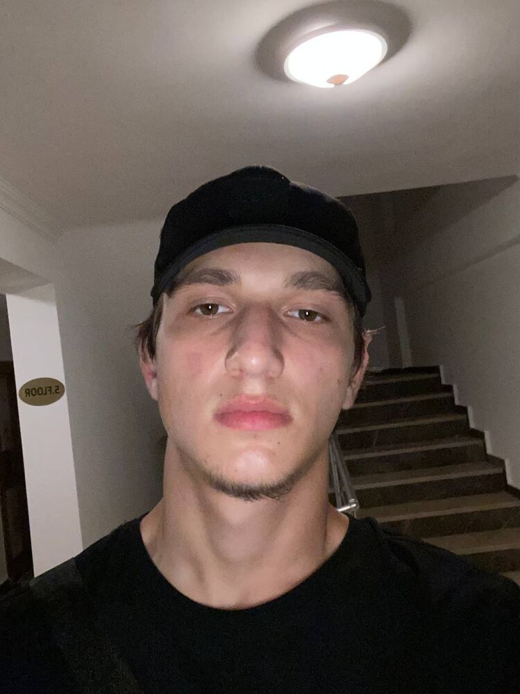  28040315  , 22 ,    