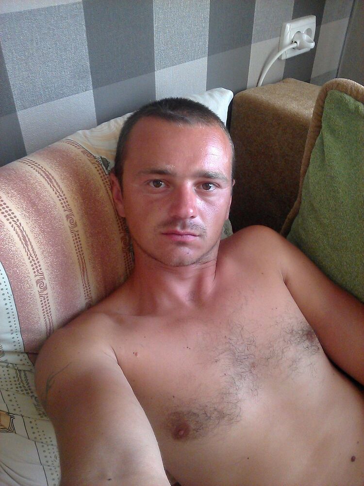  8440365  , 40 ,    