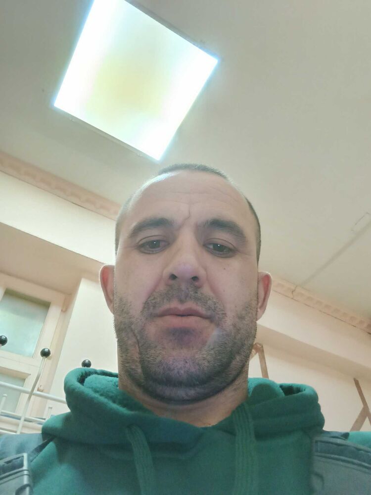  33689165  , 44 ,    