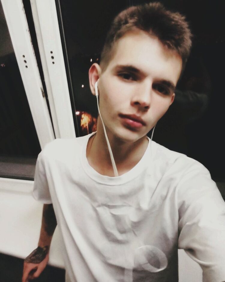  18520655  , 26 ,    