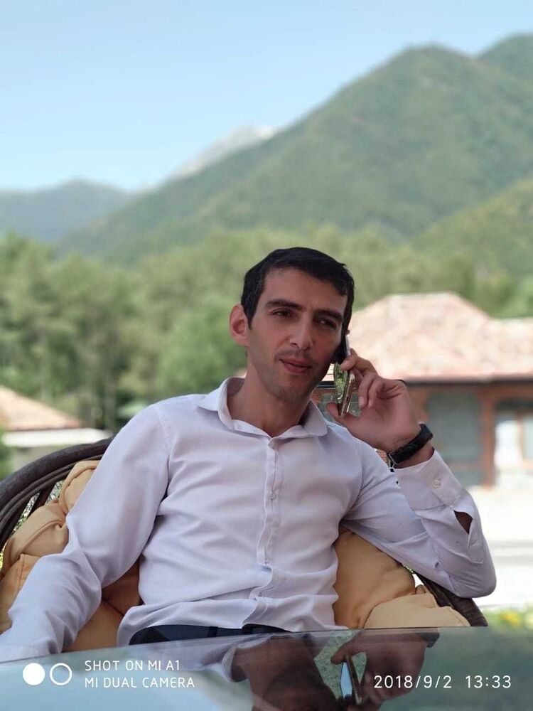  14789215  Xeyal, 42 ,    