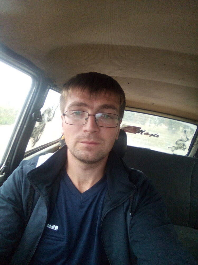  18597625  , 33 ,    