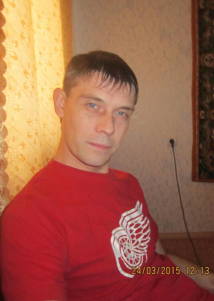  5904835  PAVEL, 46 ,    