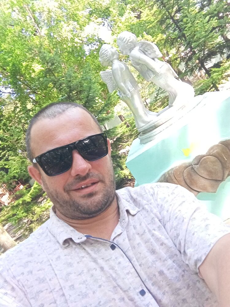  53431675  Anton, 38 ,    -