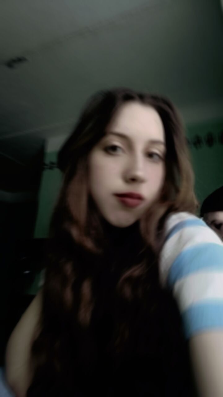  33237685  , 21 ,    