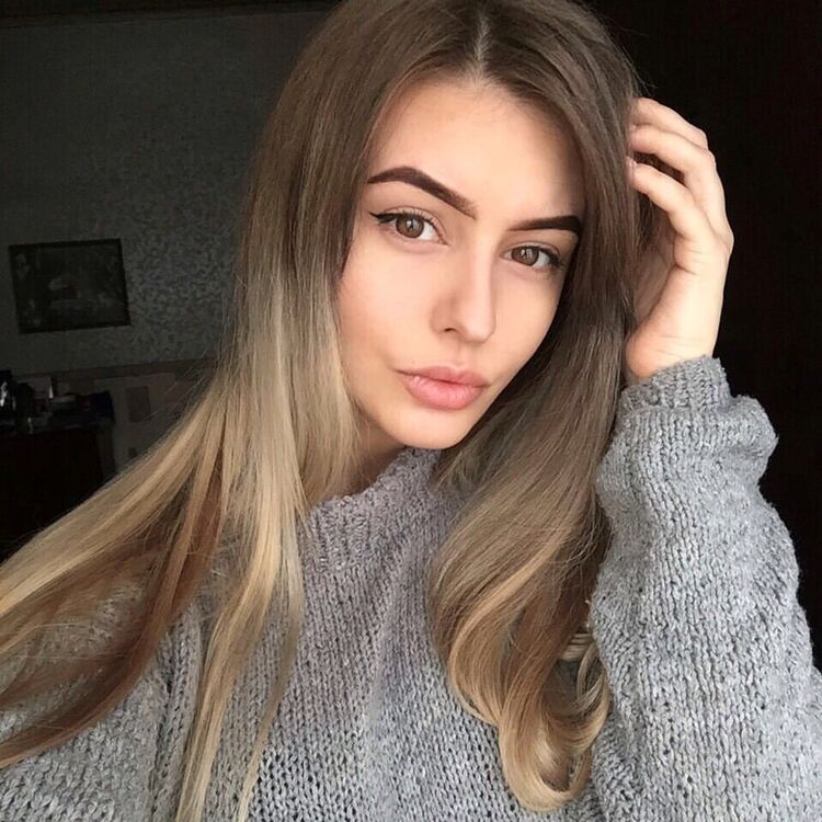  24291555  Teni, 27 ,    