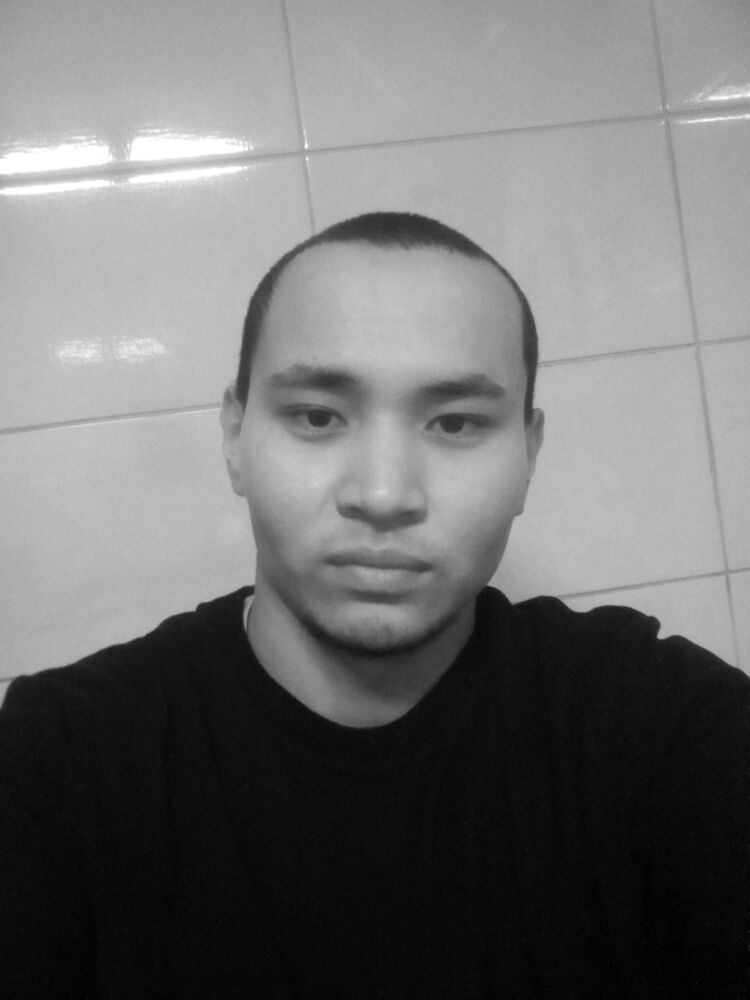  5440405  Janik, 33 ,    