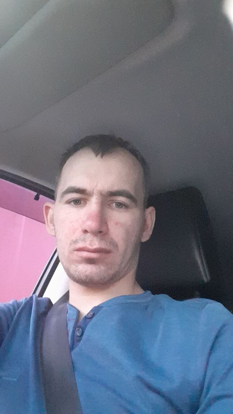  35677405  , 33 ,    