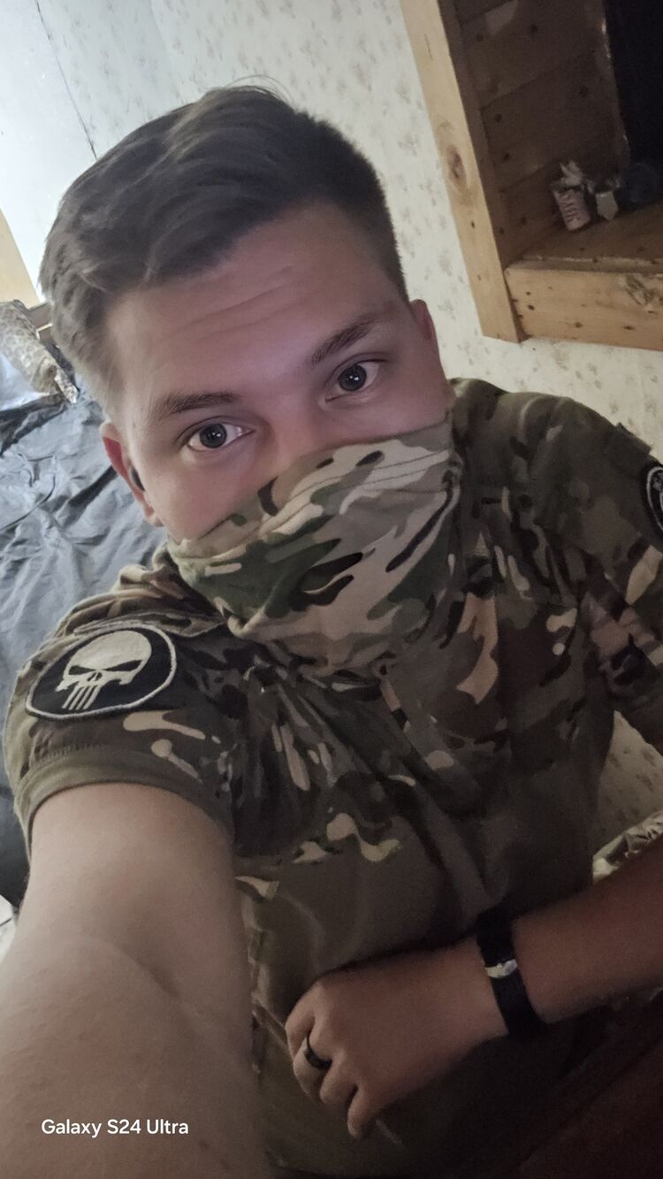 47407485  , 27 ,    