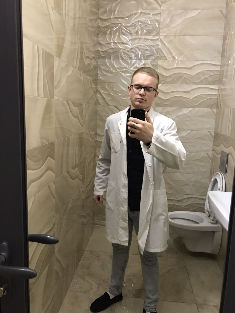  41629755  , 21 ,    