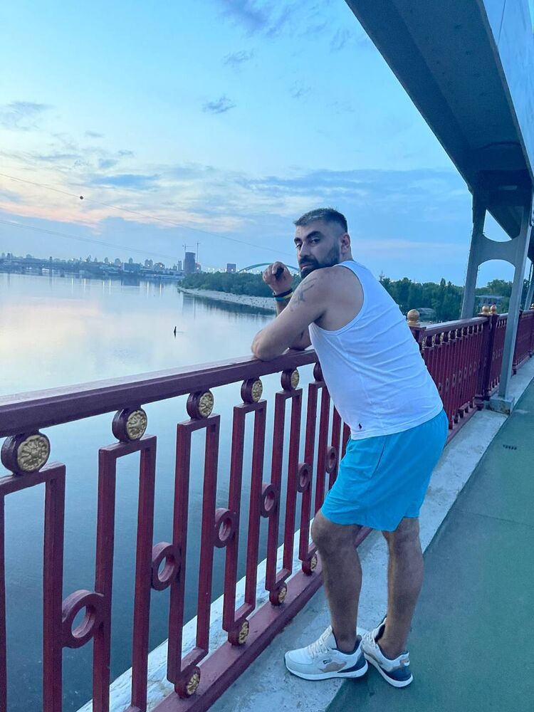  ,   Chorny, 41 ,   ,   , c 