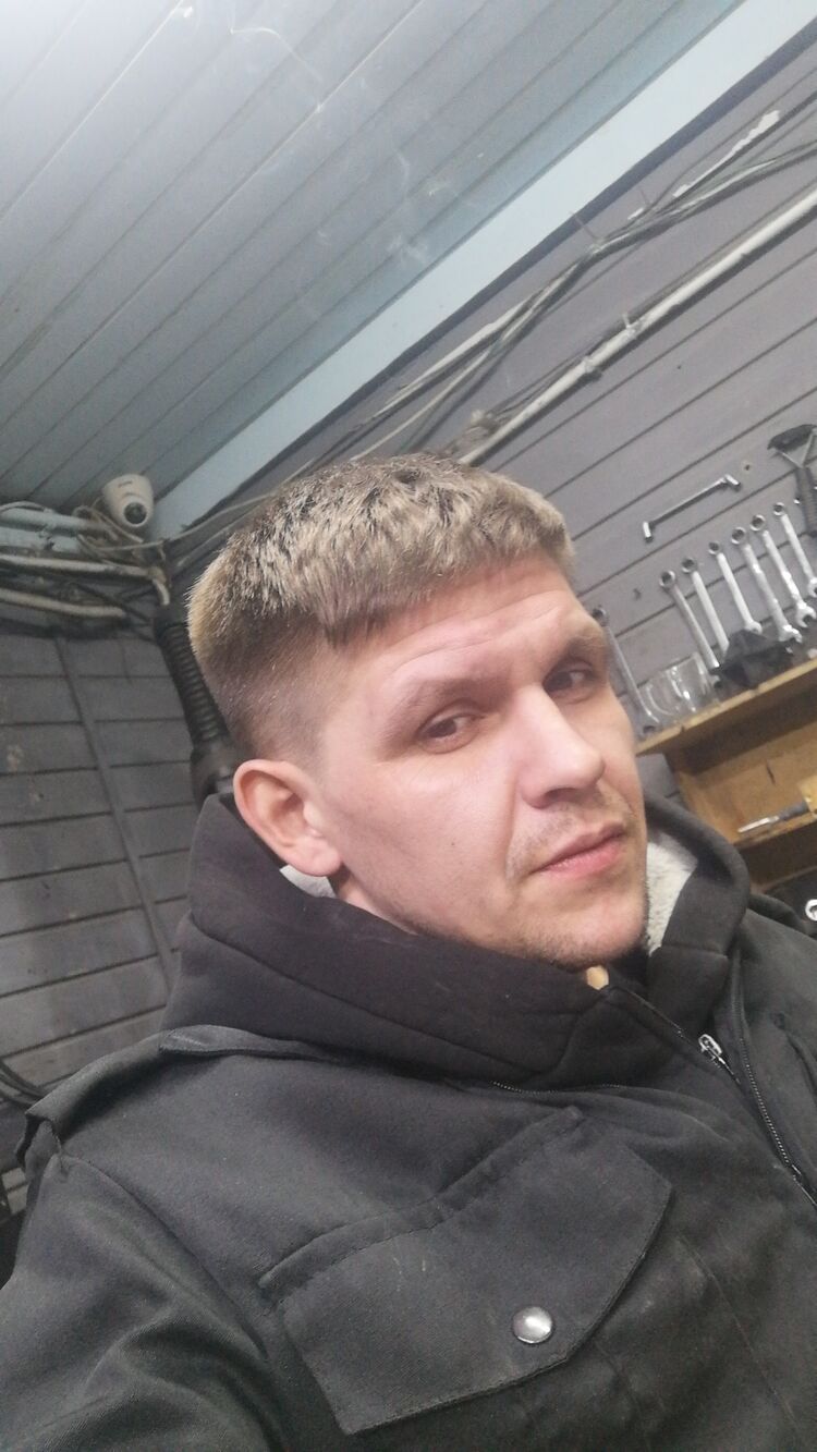 ���������� �����������, ���� ������� Alexander, 32 ����, ������������ ��� ����� � ���������, c�������� ���������