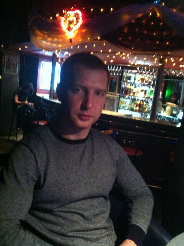  4968115  ALEX, 43 ,    