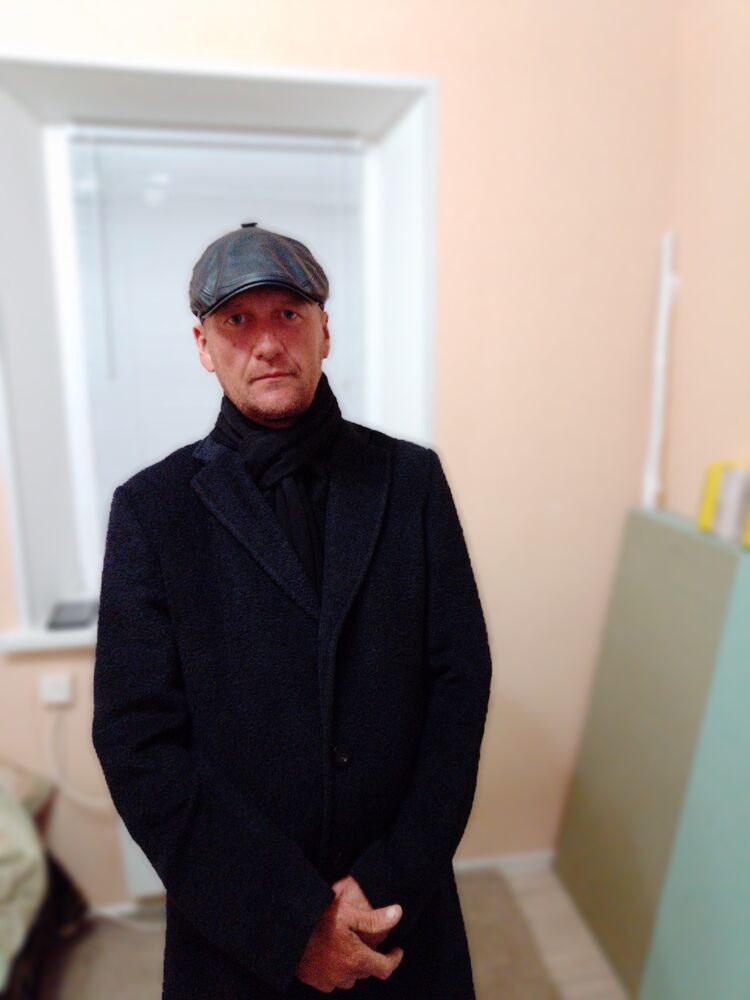  28852115  Sergei, 46 ,    -