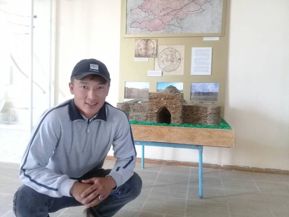 ���� 16541145 ������� Adilet, 33 ����, ���� ���������� � �������