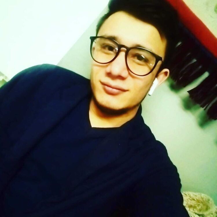  ,   Joni, 28 ,   ,   