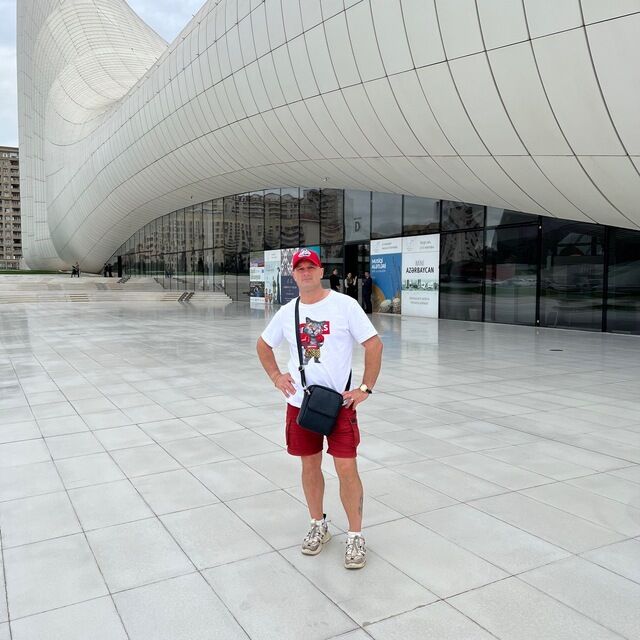  46801025  , 44 ,    Palais-Bourbon