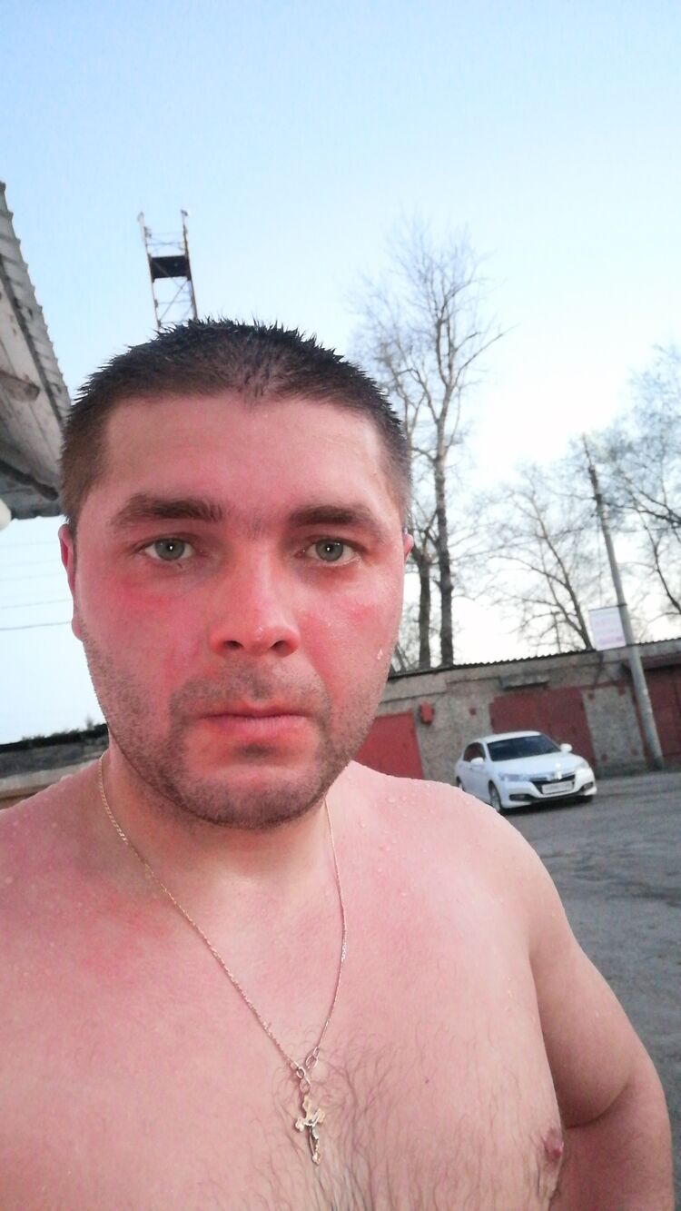  29741875  , 33 ,    
