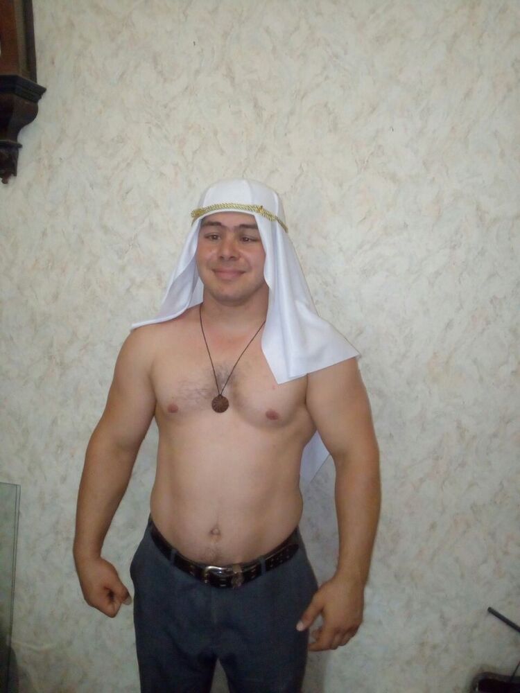  11605095  , 38 ,    