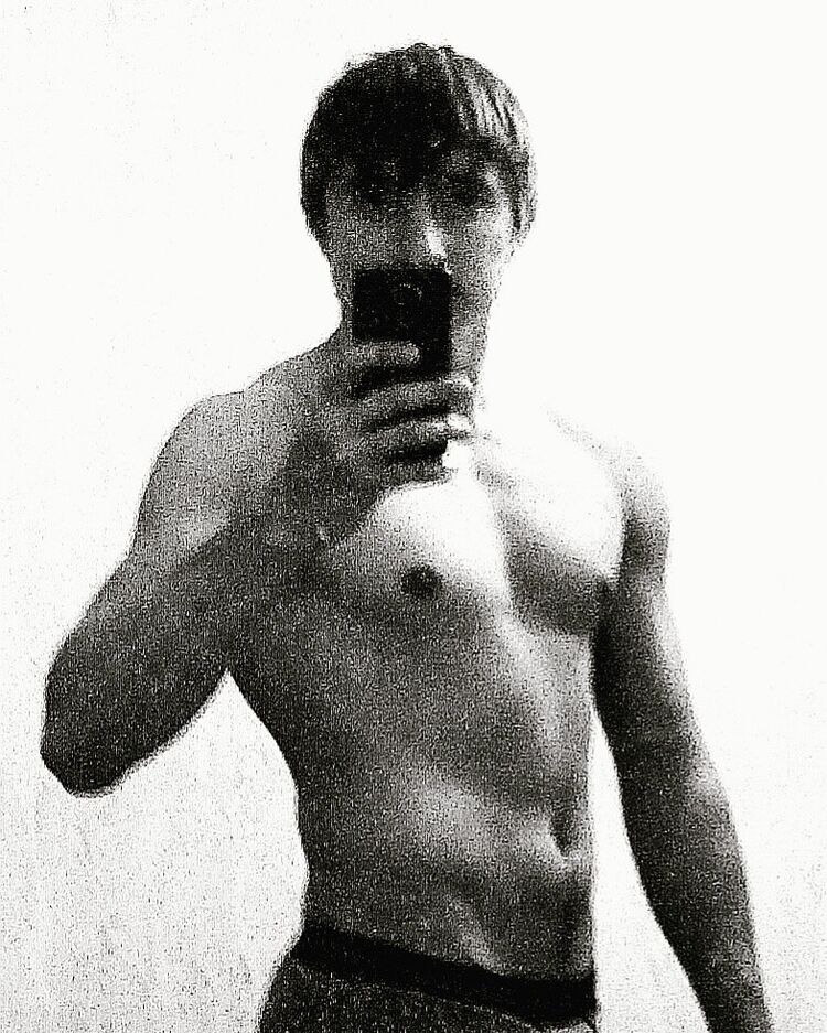 ���� 9984825 ������� ����, 32 ����, ���� ���������� � ������