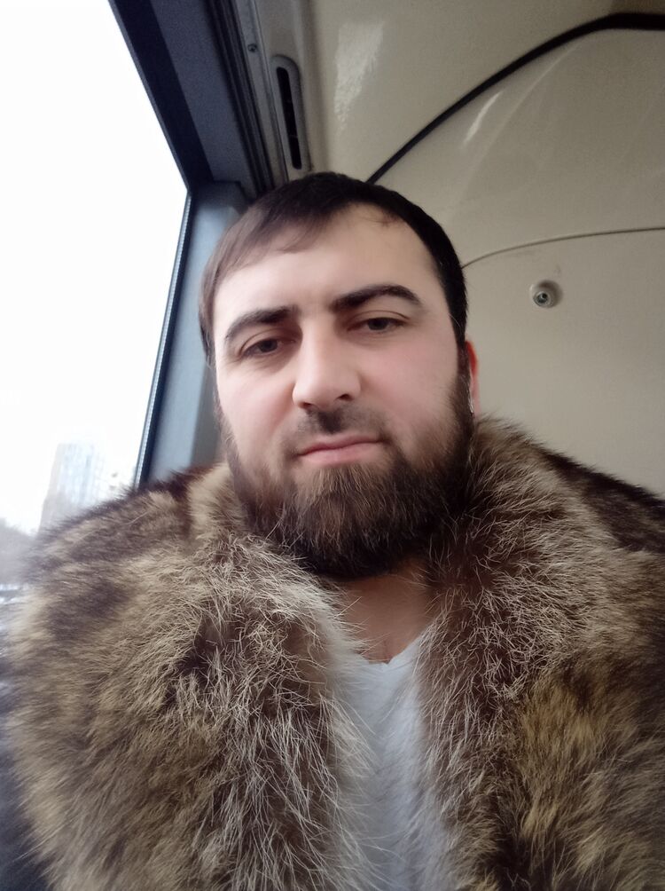  50076545  , 34 ,     