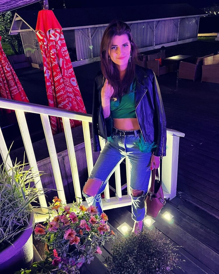  ,   , 28 ,     , c 