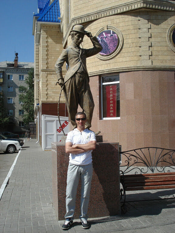  ,   Valery, 52 ,   ,   , c 