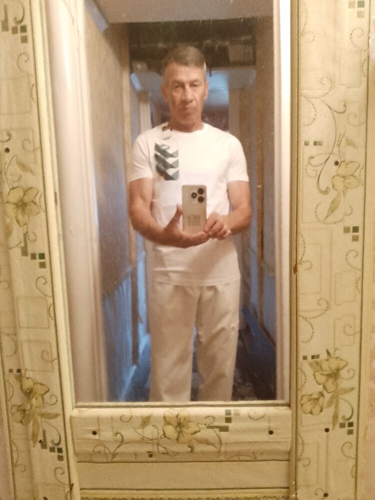  43540745  , 57 ,    