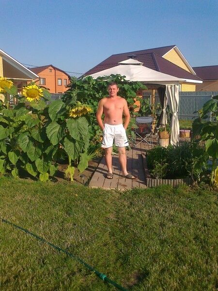  11107415  Oleg, 48 ,    