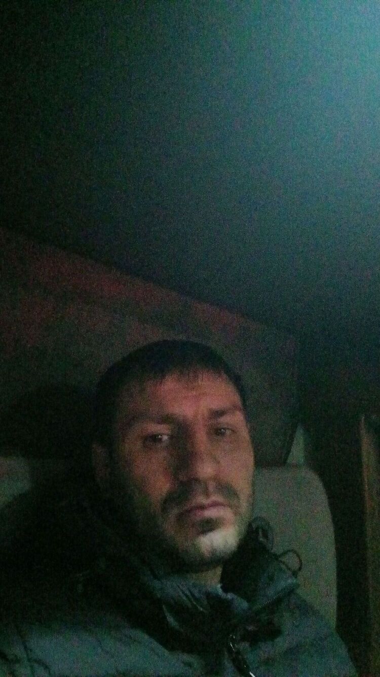  47502665  , 37 ,    