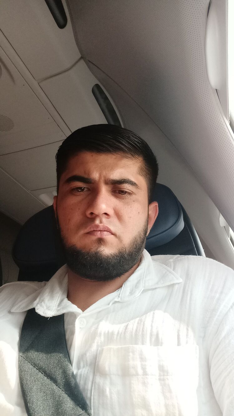  28822625  Atahan, 31 ,    
