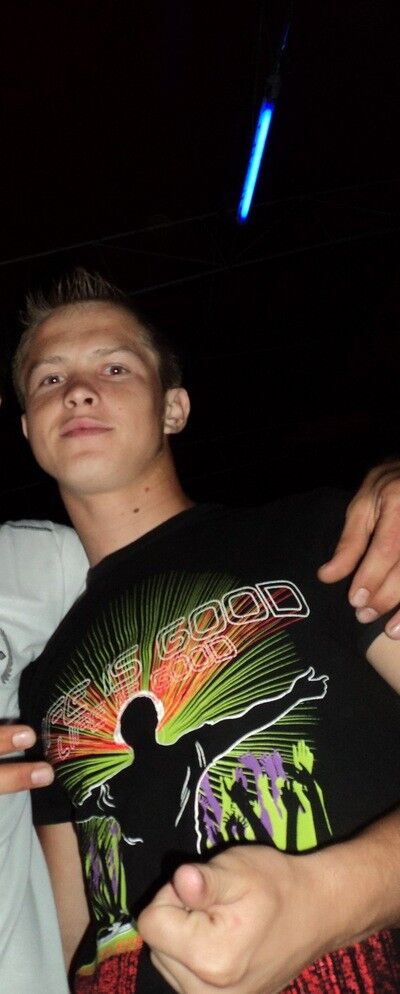  8013825  , 32 ,    -