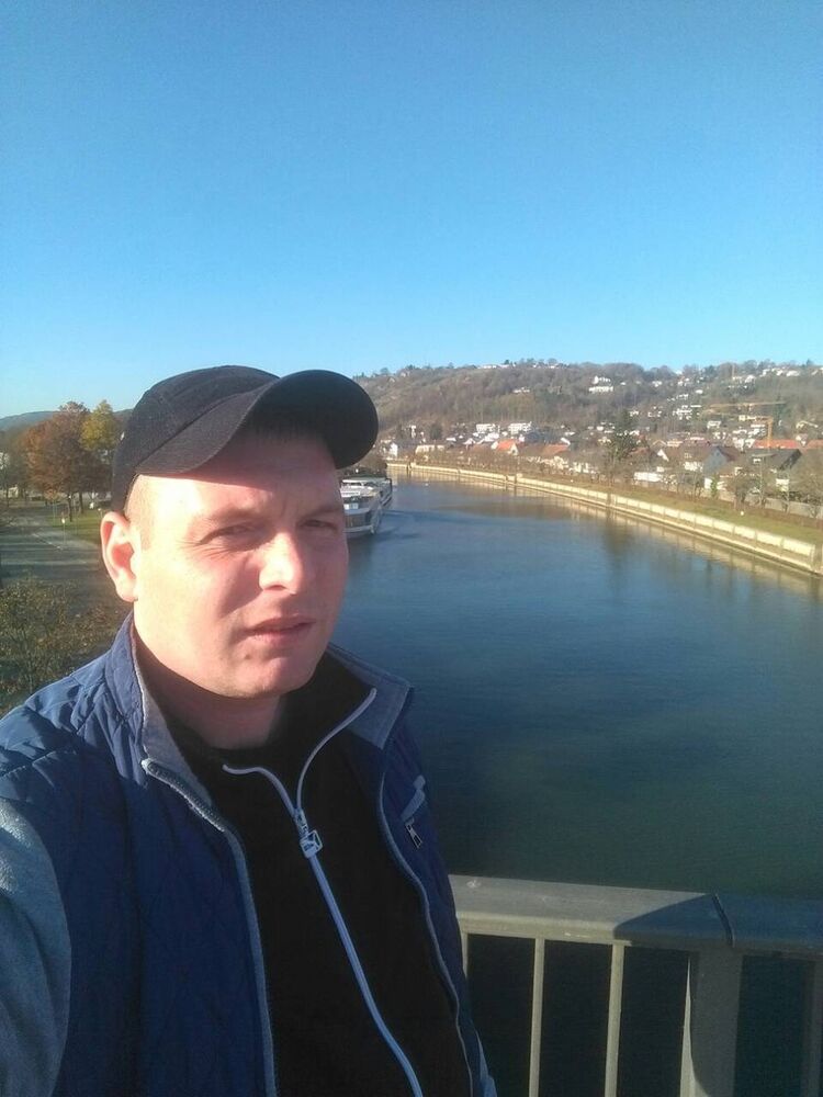  ,   Andrei, 35 ,   ,   , c 