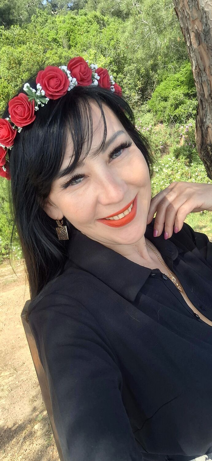  52227305  Yulia, 45 ,     